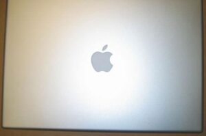 Display Housing MacBook Pro 15-inch Mid/Late 2007 MA895LL MA896LL